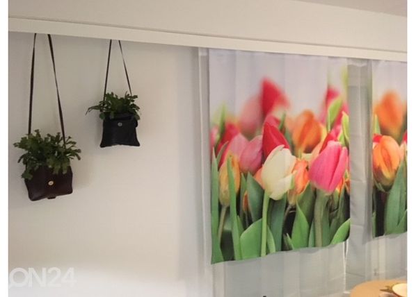 Puolipimentävä verho TULIPS IN THE KITCHEN 200x120 cm