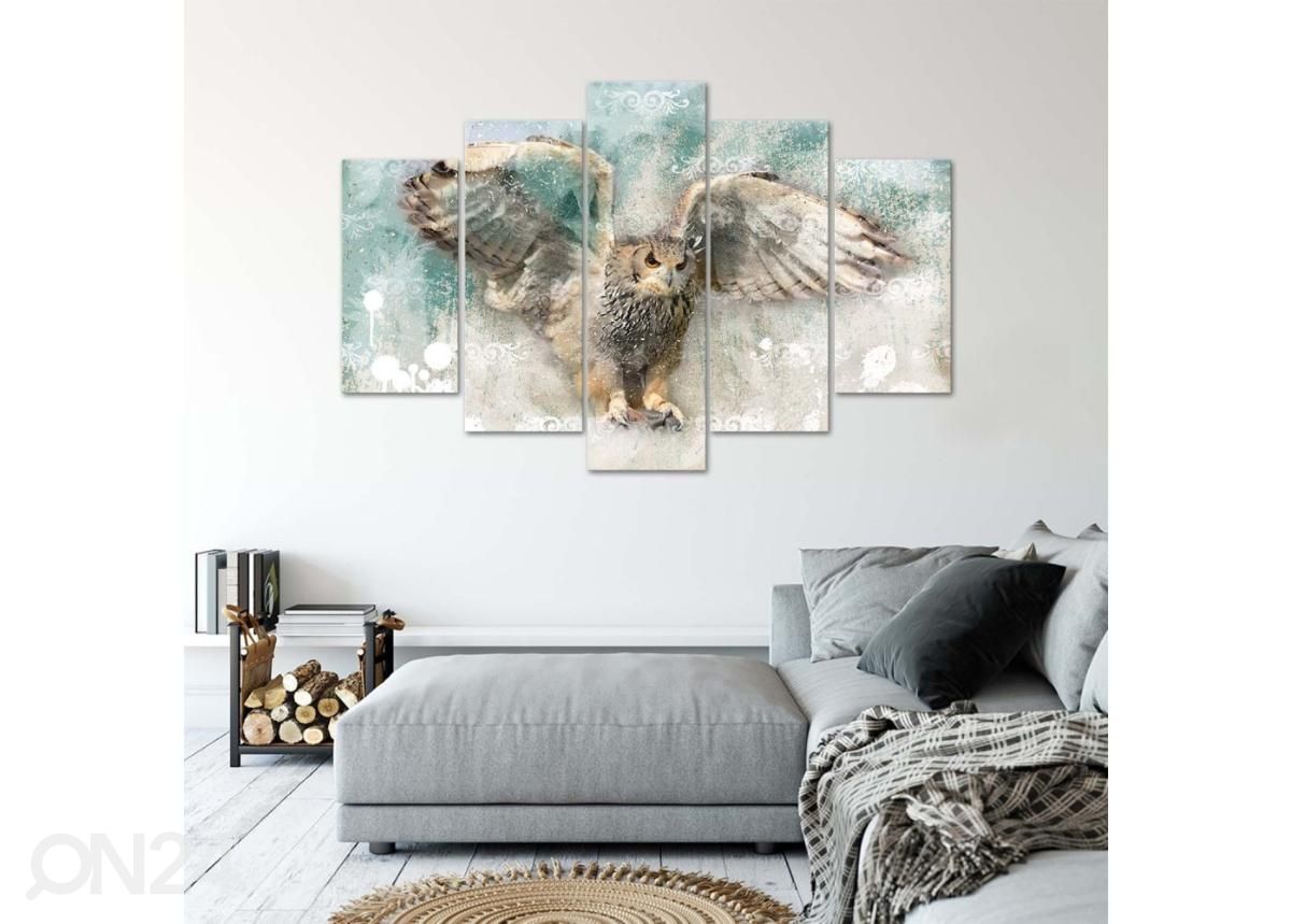 5-osainen taulu Owl in Flight 100x70 cm kuvasuurennos