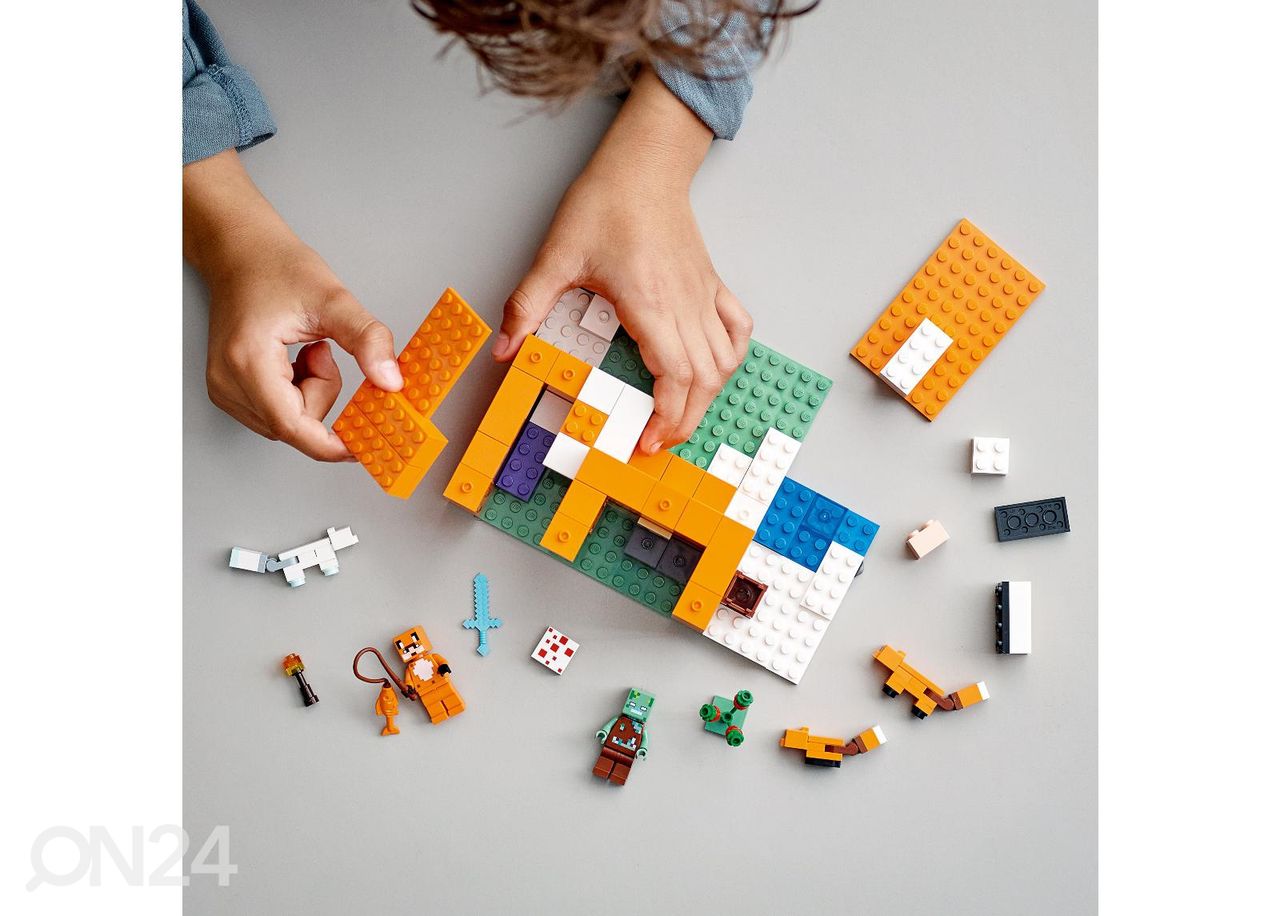 LEGO Minecraft Kettuhuvila kuvasuurennos
