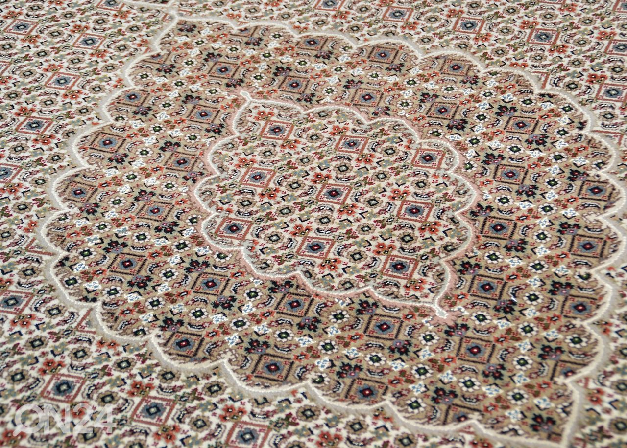 Matto Sirsa Silk Tabriz Mahi 140x200 cm kuvasuurennos