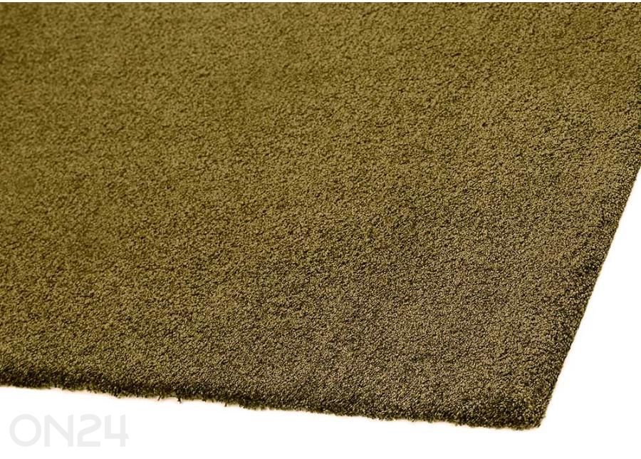 Narma veluurimatto Noble™ olive 67x133 cm kuvasuurennos