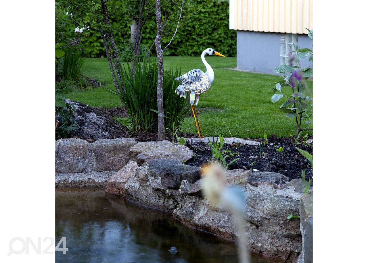 Pihakoriste aurinkokennolla Heron kuvasuurennos