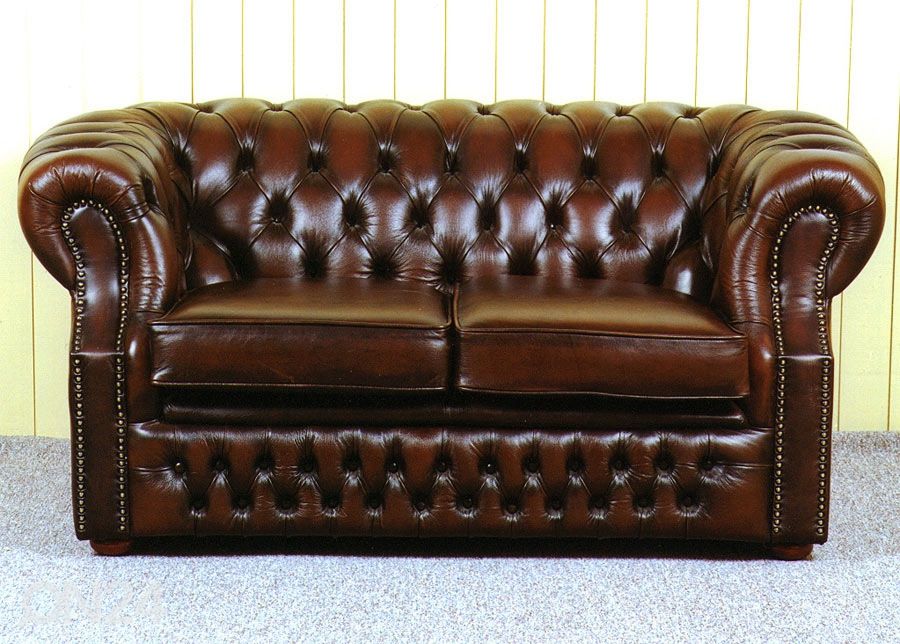 Sohva Chesterfield 2 kuvasuurennos