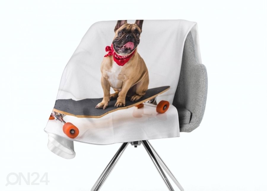 Torkkupeitto French Bulldog on Skateboard 130x150 cm kuvasuurennos