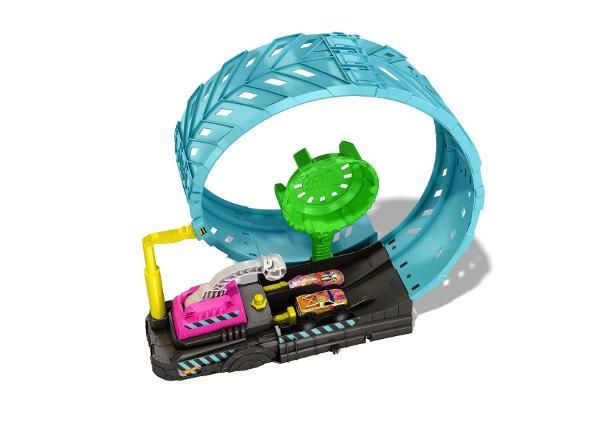 Hot Wheels® Monster Trucks® pimeässä hehkuva kuoleman solmun rata